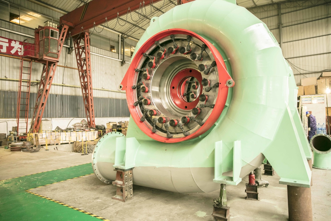Customized Color Water Turbine Generator 200kw-20mw Power Output Brush/Brushless Mode