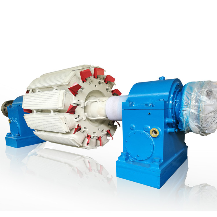 IP54 Rated Brushless Pelton Turbine Generator F Insulation Class 6-10kV Rated Voltage