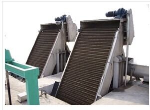 Oem Trash Rack Cleaning Machine Providing Thickness 4.5 to 16 Mm and Grid Interval 0.39 to 15mm for Water Intake Maintenance