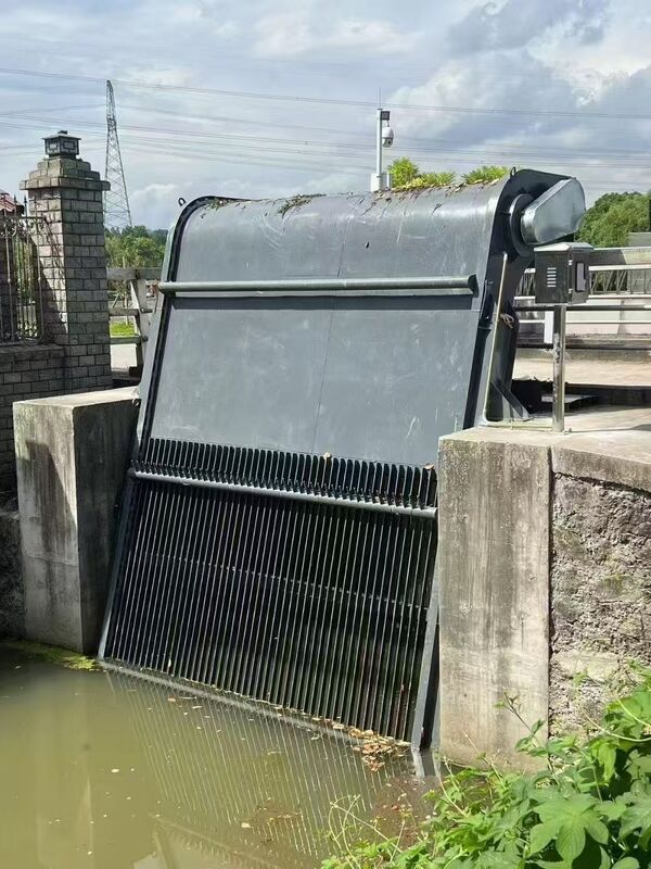 Customizable 4.5 - 16 mm Thickness Trash Rack Cleaning Machine with Fixed or Portable Installation and Automatic or Manual Control