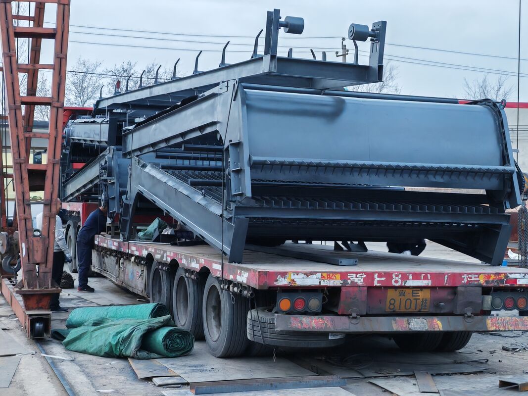OEM Trash Rack Cleaning Machine with 4.5 to 16 Mm Thickness and 0.39 to 15mm Grid Interval for Water Intake Maintenance