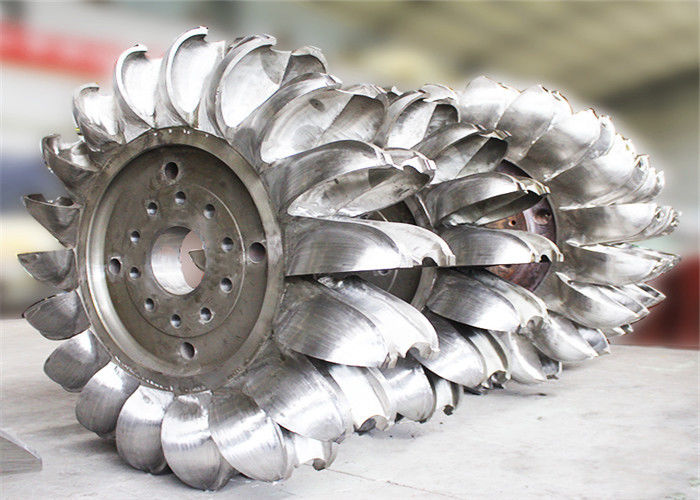 Small 100 Kw Pelton Water Turbine Generator Single / Multiple Nozzle Type ISO9001