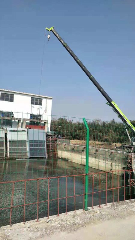 Motor Driven Trash Rack Cleaning Machine with 4.5 to 16 Mm Thickness and 150RPM-1000RPM Speed Range for Industrial Debris Removal